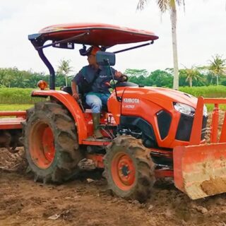 5 Traktor Kubota Ini Sukses Membuat Proses Bertani Lebih Efisien!